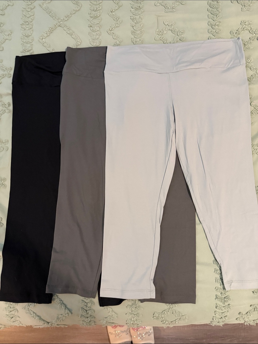 Everyday Capri Leggings - Light Gray, Gray, Black